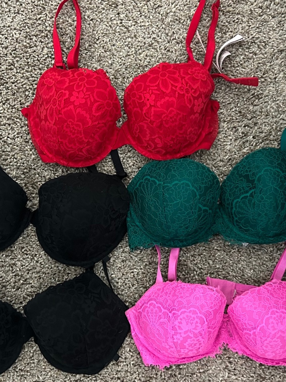 BUNDLE OF 5 Victoria’s Secret Lace Underwire Bras Non-Padded 36C - Like New